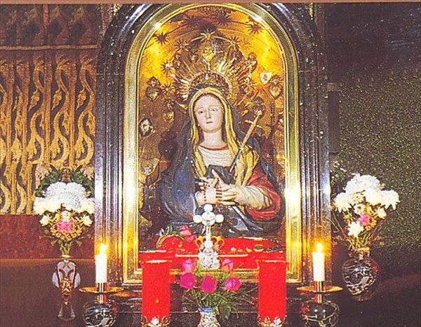 067-Голгофа- Дева Мария, оплакивающая Иисуса